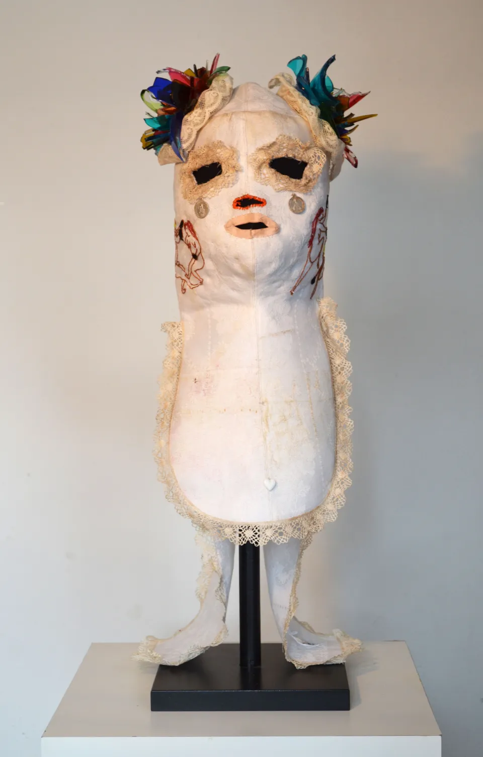 Masque de catcheurs, expo en collaboration avec Emmanuel Guise et Jolie Julien.